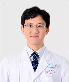 近日，根据《青年英才“双百计划”暂行办法》，中共厦门市委组织部、共青团厦门市委员会组织实施了厦门市 批杰出青年和 三批青年 创业人才计划评选工作。经过组织申报、资格审核、专家评审、现场核实及公示等程序，厦门大学附属厦门眼科中心董诺副教授和林志荣博士后获得“厦门市 三批青年 人才”称号.jpg