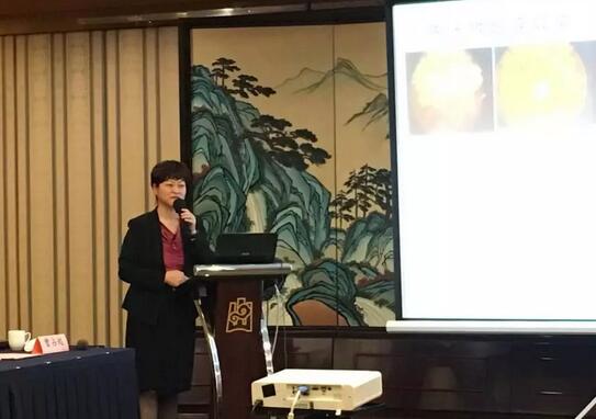 由华厦眼科医院集团主办的2018年斜视与小儿眼科学科发展研讨会在南京召开。此次研讨会主要针对当下斜视及小儿眼科常见疾病、临床典型 病 及新兴诊疗理念和诊疗方法等课题入手，展开深入性探讨，共同研究斜视及小儿眼科领域未来发展之态势7.jpg