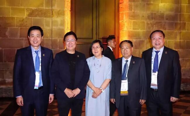国内仅5位环球眼科科学院院士，厦门大学附属厦门眼科中心就有俩！1.jpg