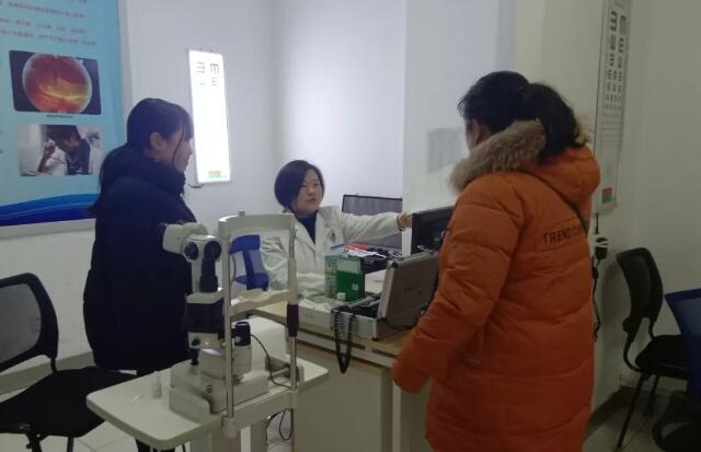 宜昌华厦眼科医院严宏主任：寒假近视要注意这些2.jpg