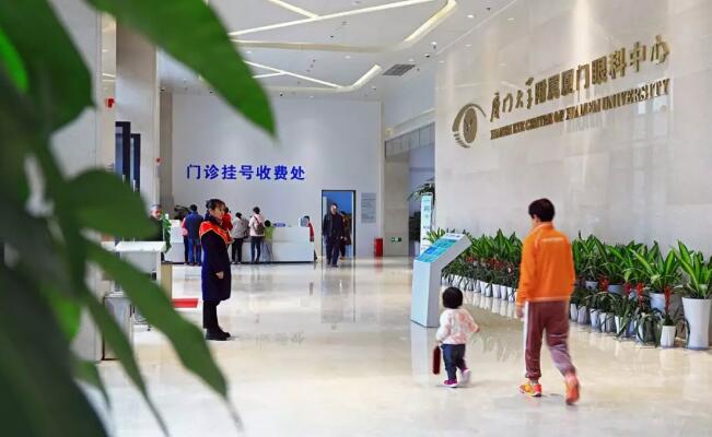 厦门眼科中心五缘院区：新院区颜值高环境优；汇聚实力强劲专家团队引进更多更好高新设备1.jpg