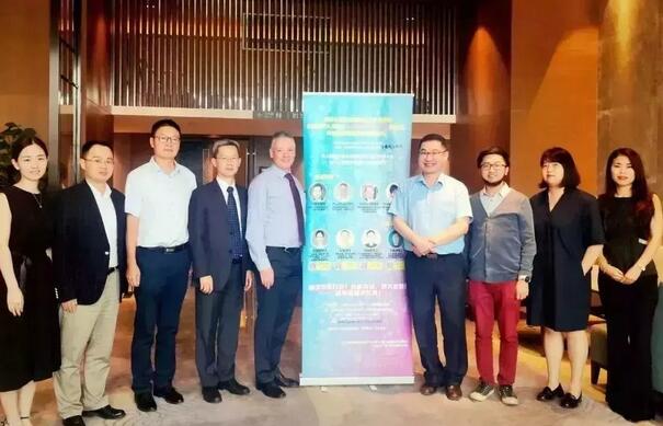 华厦眼科医院集团举行“科研课题的申请与设计”专题讲座 联合上海新途社区健康促进社、澳大利亚眼科研究中心共同推出了“中国眼科未来领袖人才”项目1.jpg