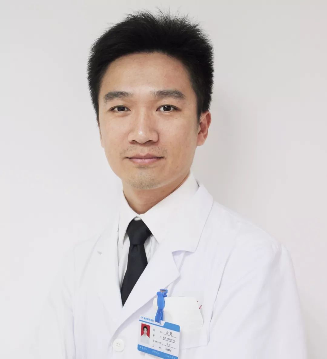 黄斑变性、糖网病和病理性近视？本周六福州眼科医院肖韬副主任一*次讲清楚1.jpg