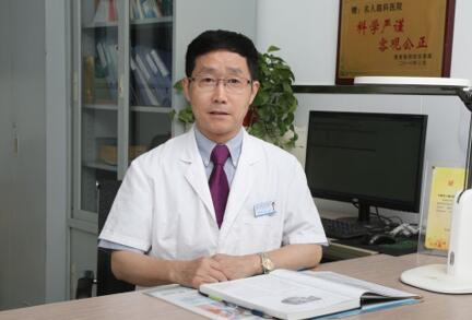 合肥名人眼科医院陈林义院长：这位共和国同龄人，见证并助推小儿眼科的新生与腾飞1.jpg