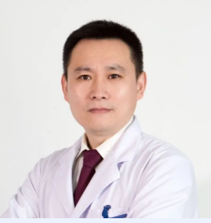 白内障如何医治？青岛华厦眼科医院陈国民副院长来解答！3.png