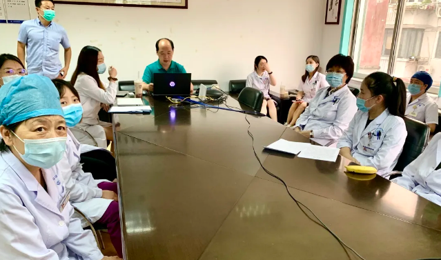 因眼而在，为你而来 ——上海和平眼科医院举办华厦眼科集团白内障专题院际交流会2.png