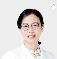 帮忙不成反受伤，1岁宝宝左眼缝合20针！厦门眼科中心专家提醒在家带娃，这些事情要注意！.png