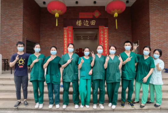 再获央媒报道点赞！华厦眼科医护团队用行动诠释战疫“最美身影”7.png