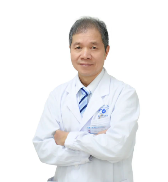 华厦眼科医生·医声罗添场：只要病人需要我，我就不退休1.png