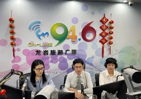 华厦爱眼月捐赠爱心物资呵护明眸，培育“护眼卫士”点亮瞳爱7.png